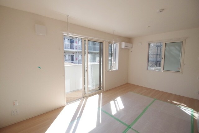 ルミエールBの物件内観写真