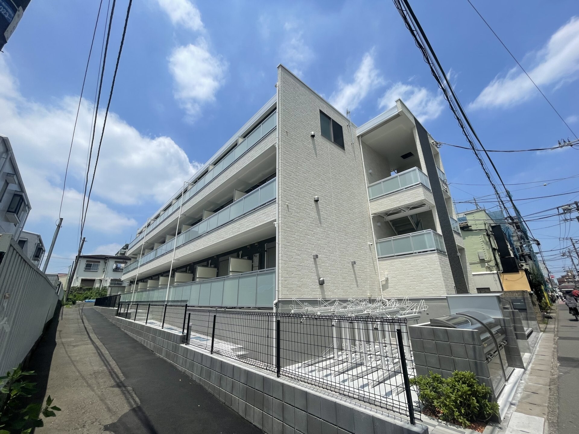 リブリ・サルビア中央林間の物件外観写真