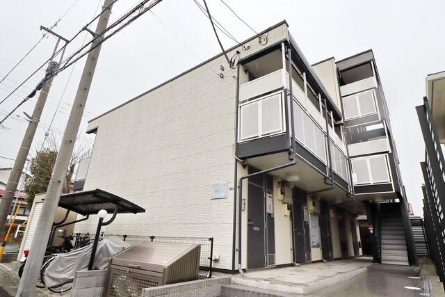 レオパレスWINS寺尾の物件外観写真