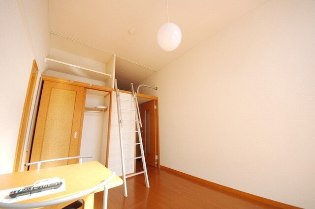 レオパレスセレブレイションの物件内観写真