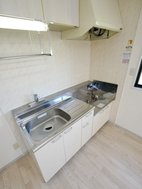 メゾンヴェールIIの物件内観写真