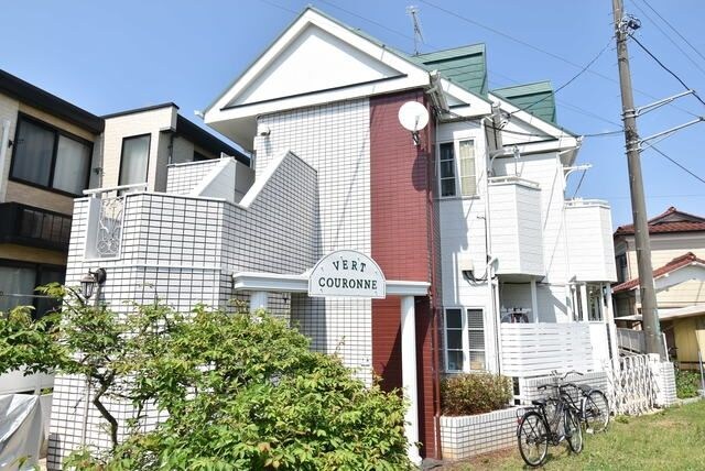 ベールクロヌの物件外観写真