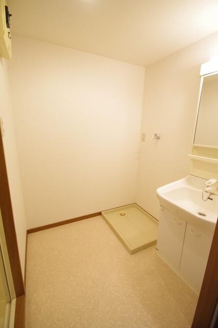 桐屋ビルの物件内観写真