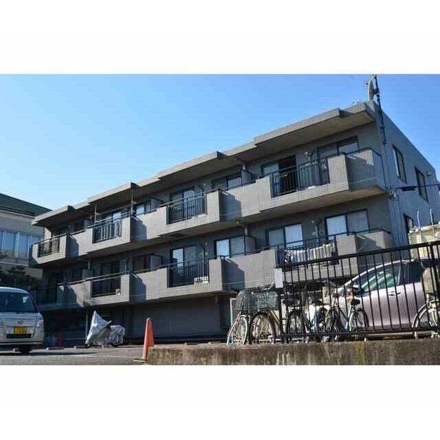 ジュネス中町の物件外観写真