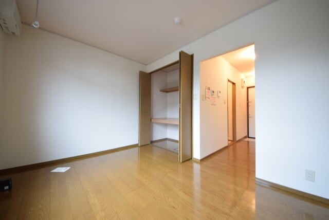 アルカディアの物件内観写真