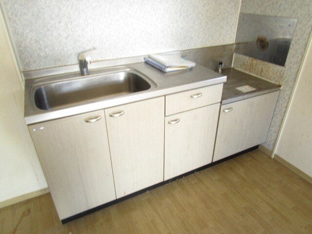 サンモールCの物件内観写真