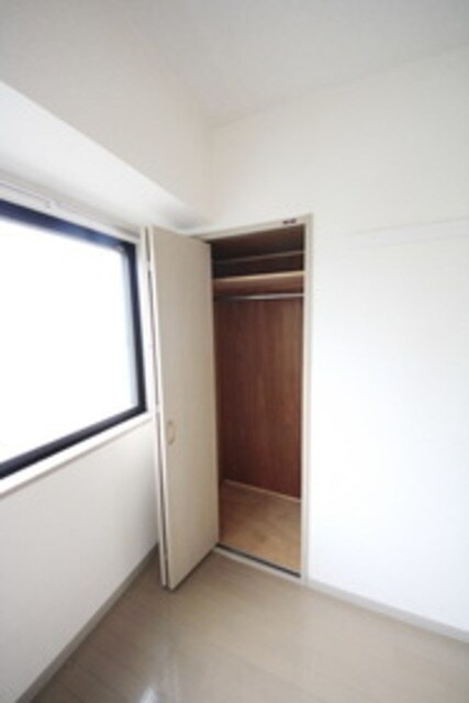 サザントゥリーIIの物件内観写真