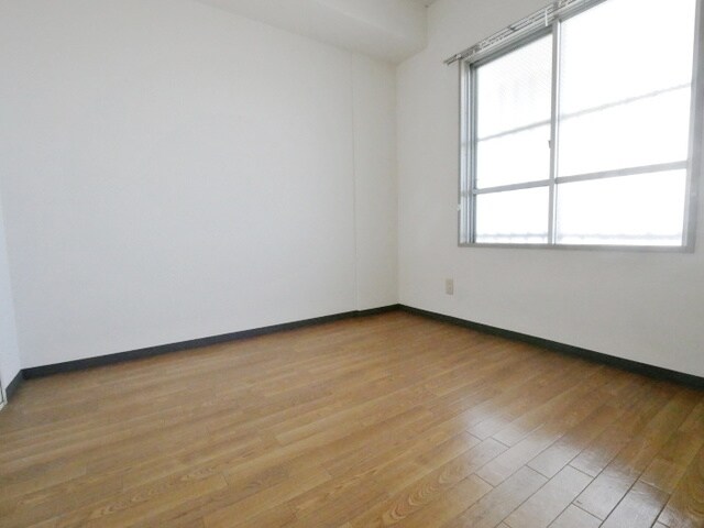 アーバン淵野辺の物件内観写真