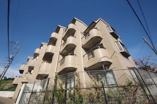 サニーテラスいぶき野の物件外観写真