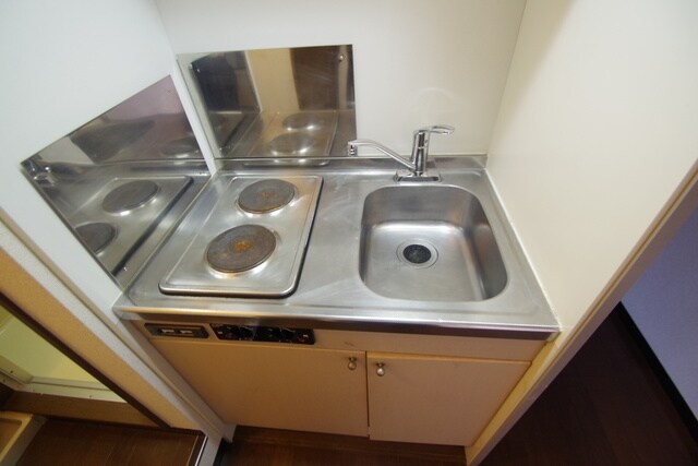 レオパレスコーポテラダの物件内観写真