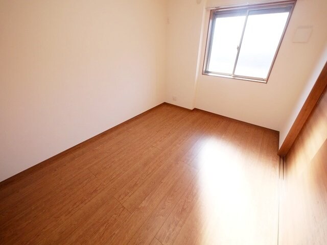 アムールイソベの物件内観写真