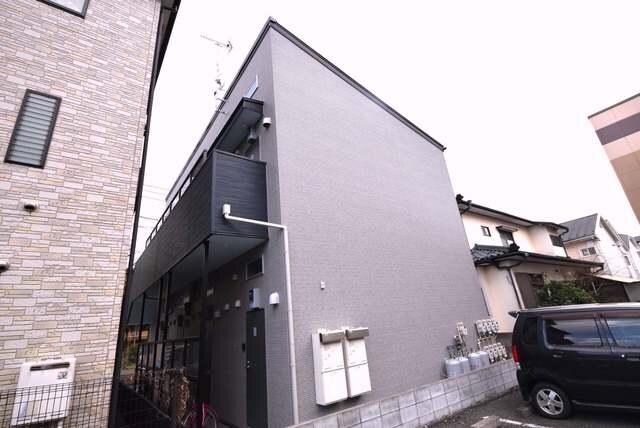 OVESTの物件外観写真