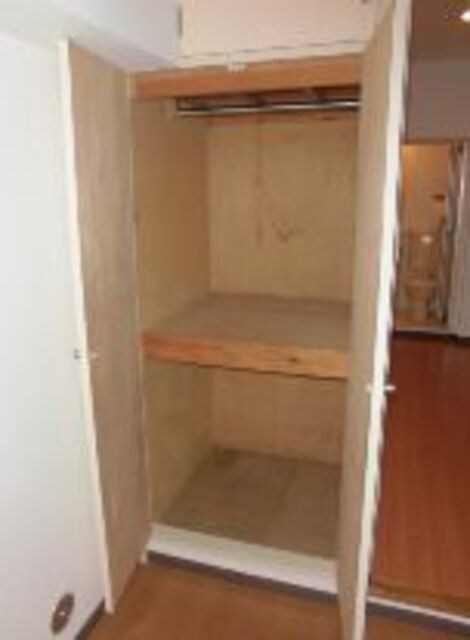 コスモヒロ南台の物件内観写真