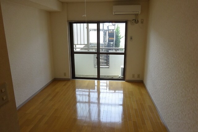 フローラル元木の物件内観写真