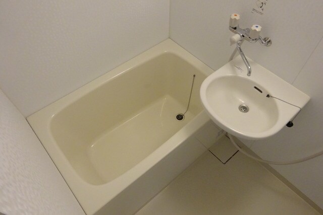 フローラル元木の物件内観写真