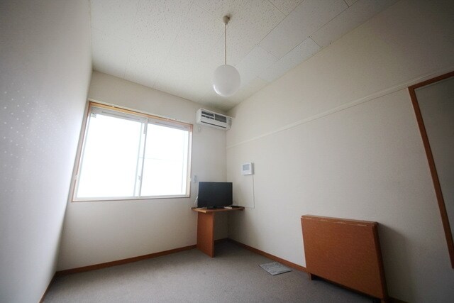 レオパレスフォレストミーの物件内観写真