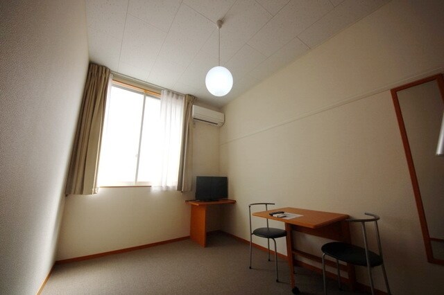 レオパレスコスモテンの物件内観写真