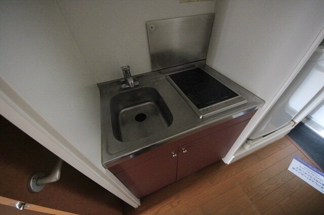 レオパレスレコルテ松ヶ枝の物件内観写真