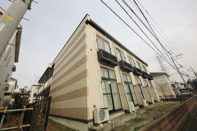 レオパレスエキノックスAの物件外観写真