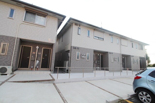 パルク・フルールA棟の物件外観写真