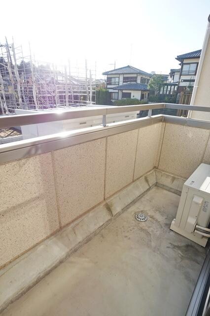 ヴィラ ペルジモーネの物件内観写真