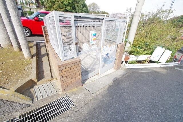 ヒルサイドタウンBの物件内観写真