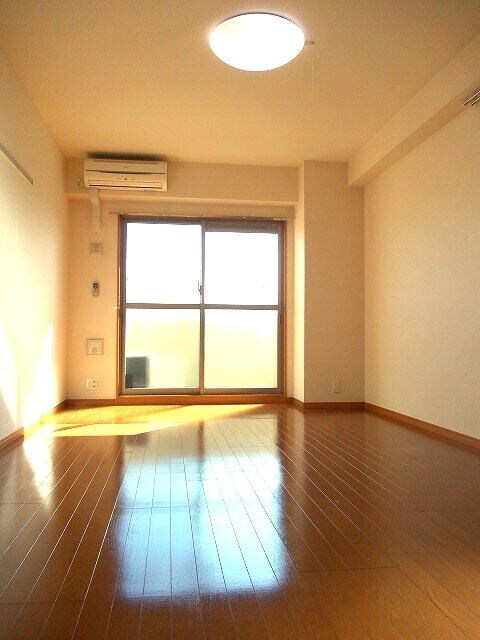 サリータ ソプラの物件内観写真