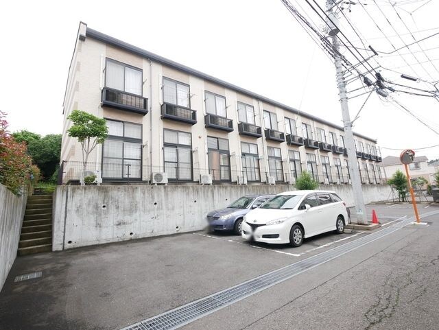 レオパレスOHYATO Iの物件外観写真