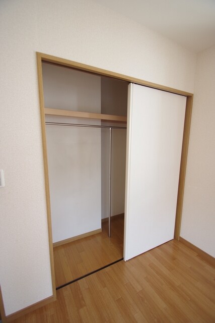 ラヴィル・ヒロの物件内観写真