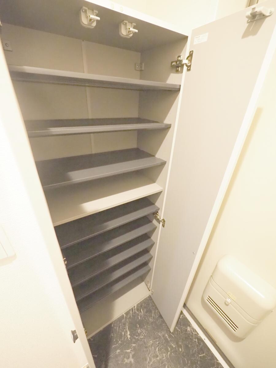 コンフォルトIIの物件内観写真