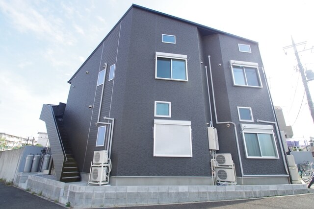 Lenfort町田の物件外観写真