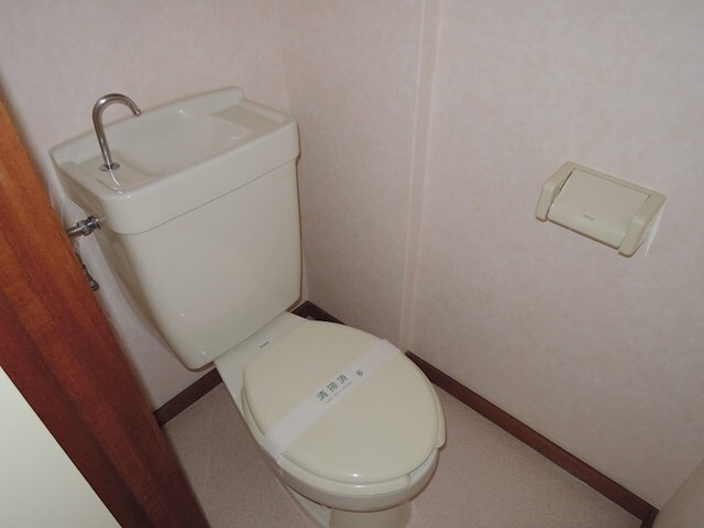 オークスヒヤマの物件内観写真