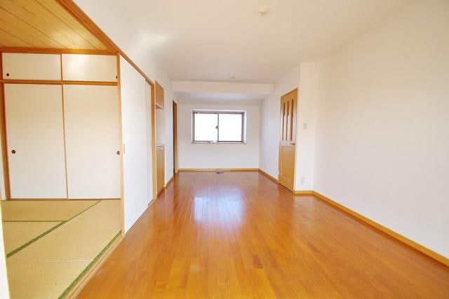 ドメス向ヶ丘遊園ジャルディーノの物件内観写真