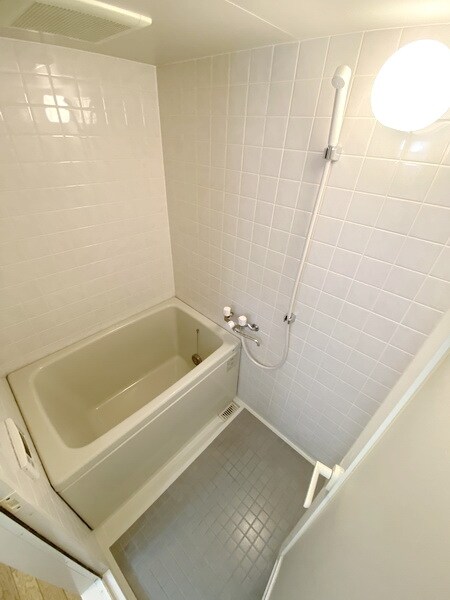 バードタウン9番館の物件内観写真