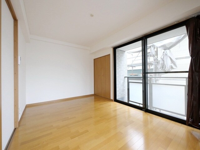 Castle Sky・Eの物件内観写真