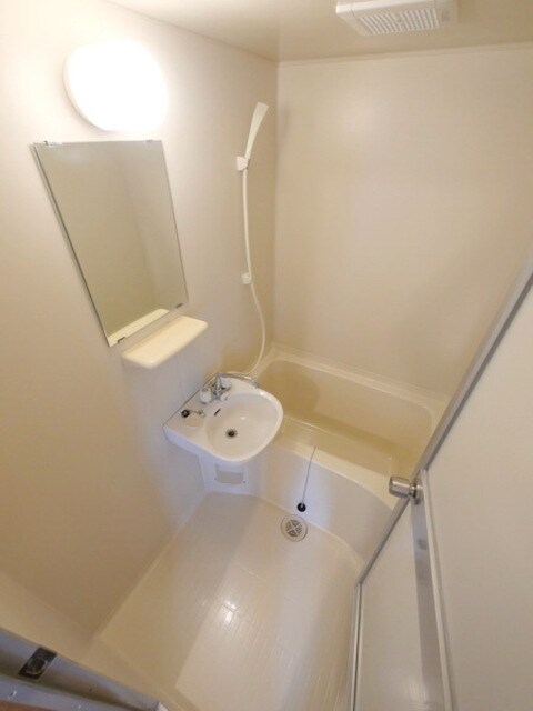 Castle Sky・Eの物件内観写真