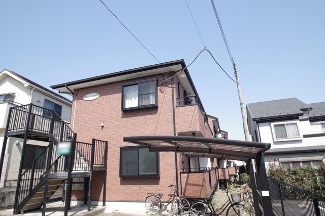 オリーブハウスの物件外観写真