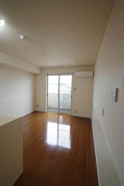 ジュヴァンセルの物件内観写真