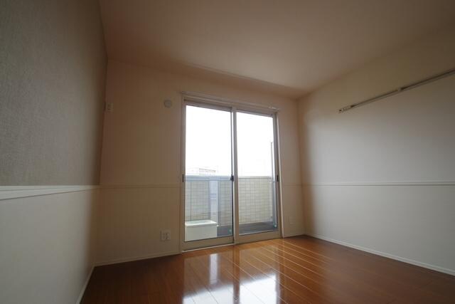 ジュヴァンセルの物件内観写真