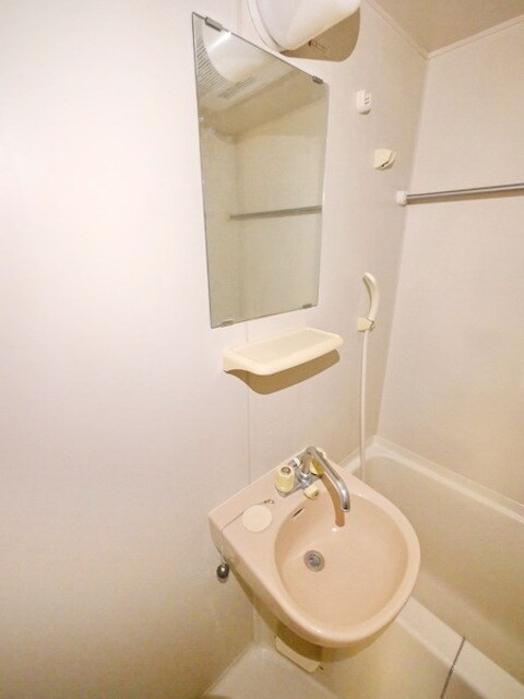 ルシアン多摩の物件内観写真