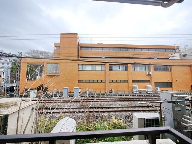 ルシアン多摩の物件内観写真