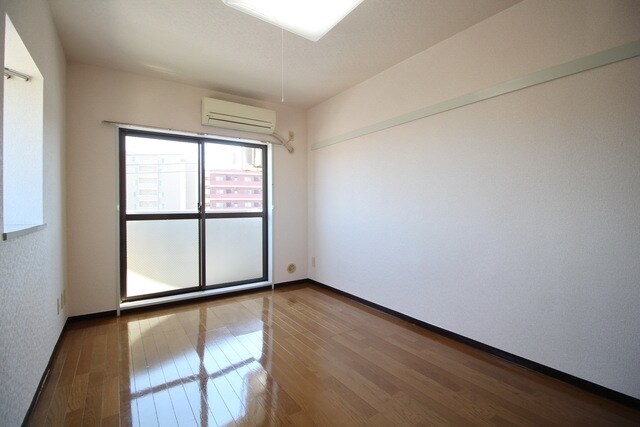 シルクガーデン馬絹の物件内観写真