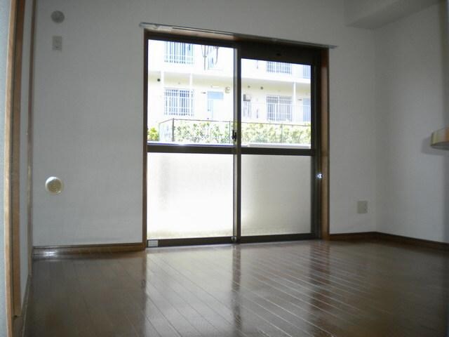 第3旭マンションの物件内観写真