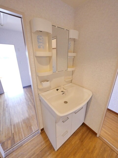 バードタウン7番館の物件内観写真