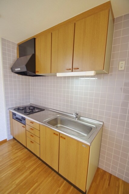 バードタウン8番館の物件内観写真