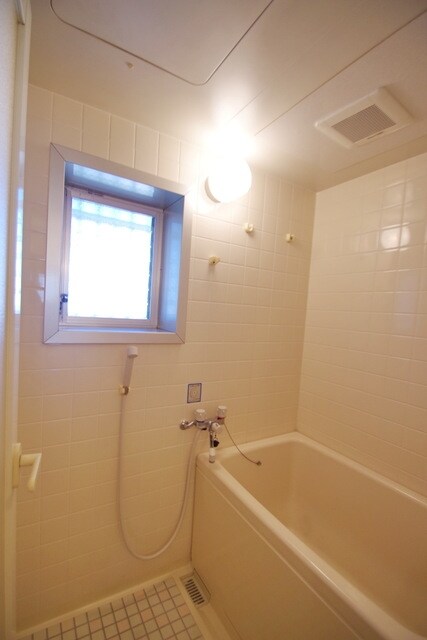 バードタウン8番館の物件内観写真