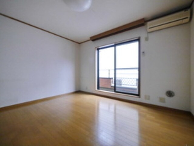 オリーブハウスの物件内観写真