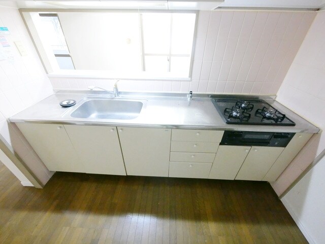 読売ランド第一マンションズの物件内観写真