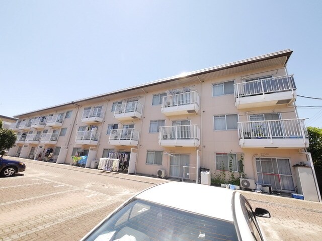 エステートピア山崎Aの物件外観写真