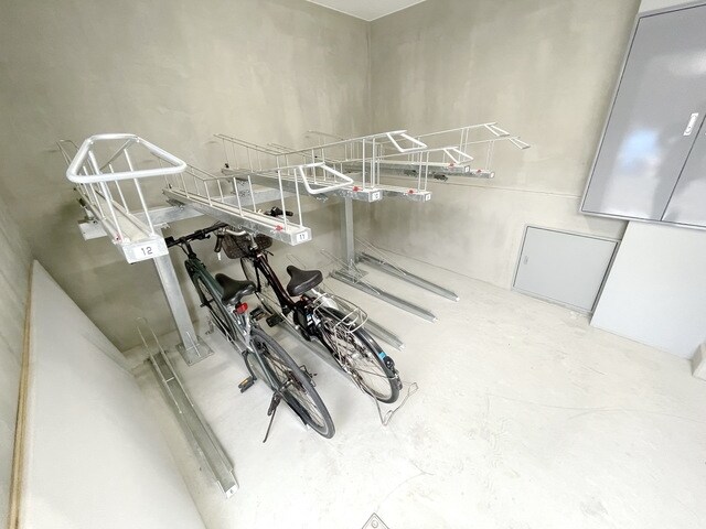 ラフィスタ鷺沼 南棟の物件内観写真